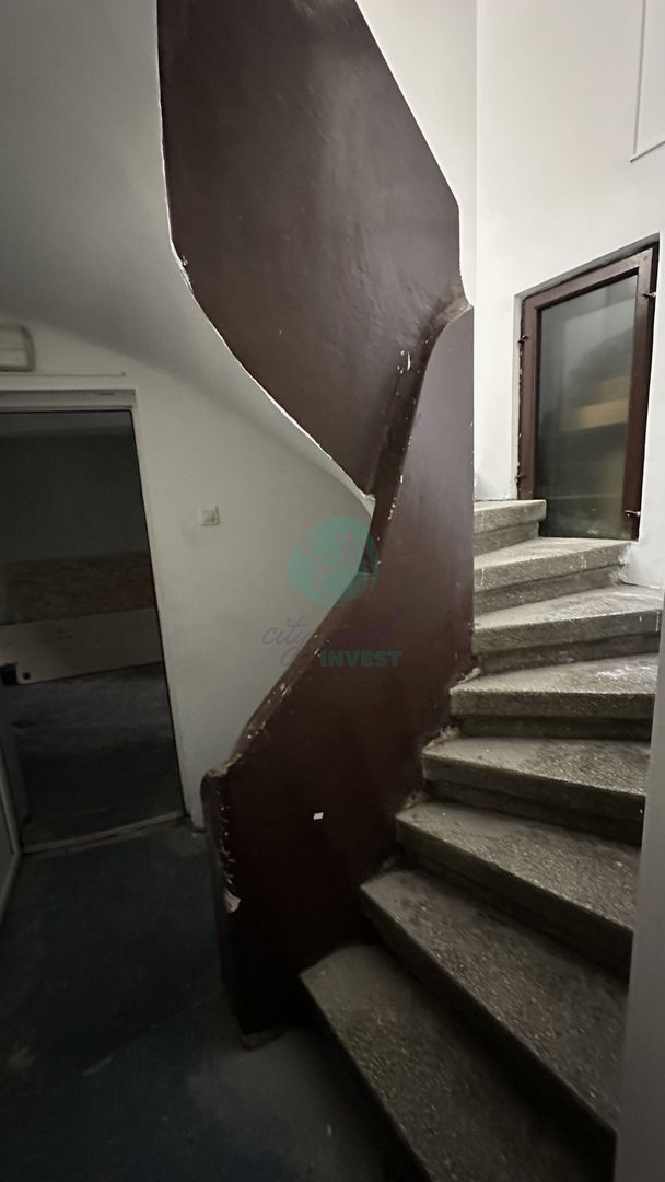 Casa boieresca in zona Dacia - Poză 9