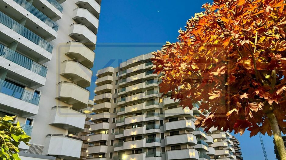 Apartament 2 camere + posibilitate 2 locuri parcare Copou - Royal Town - Poză 1