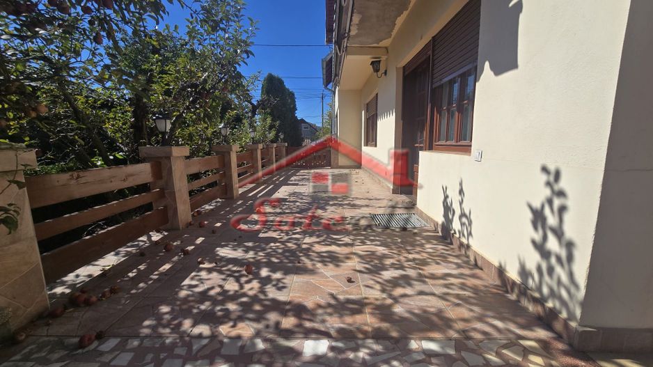 Vilă elegantă și casă independentă pentru oaspeți - Banesti - Poză 36