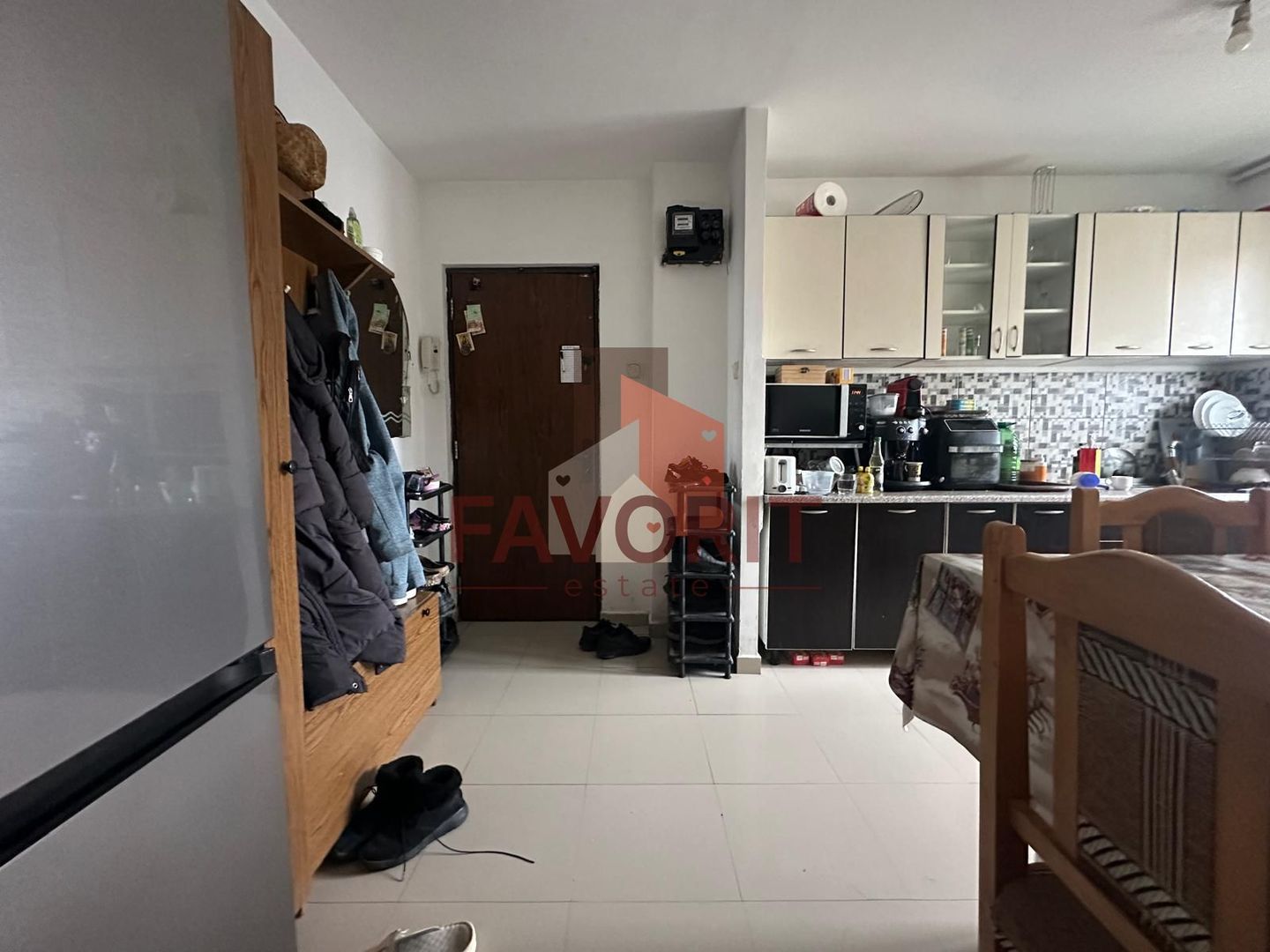 3 camere | centrala proprie | mobilat si utilat | zona excelenta | - Poză 4
