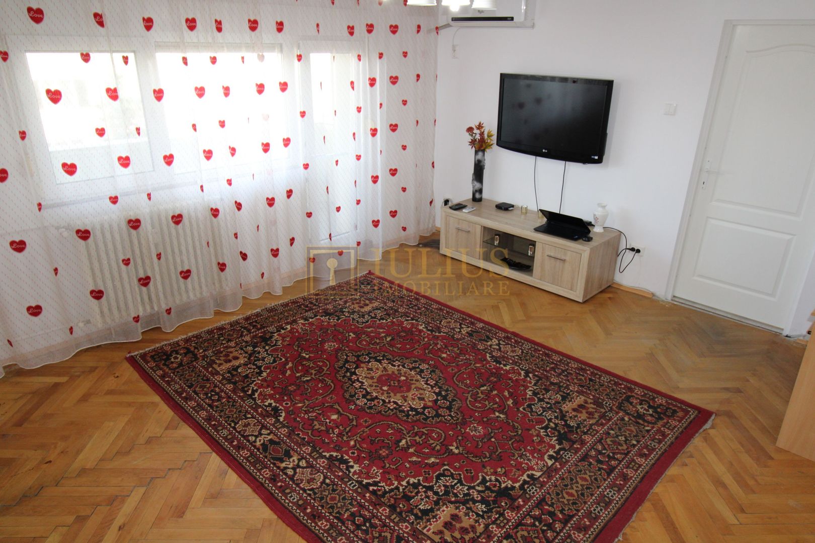 3 camere, clima, bloc anvelopat, Str. Cosminului - Girocului. - Poză 16