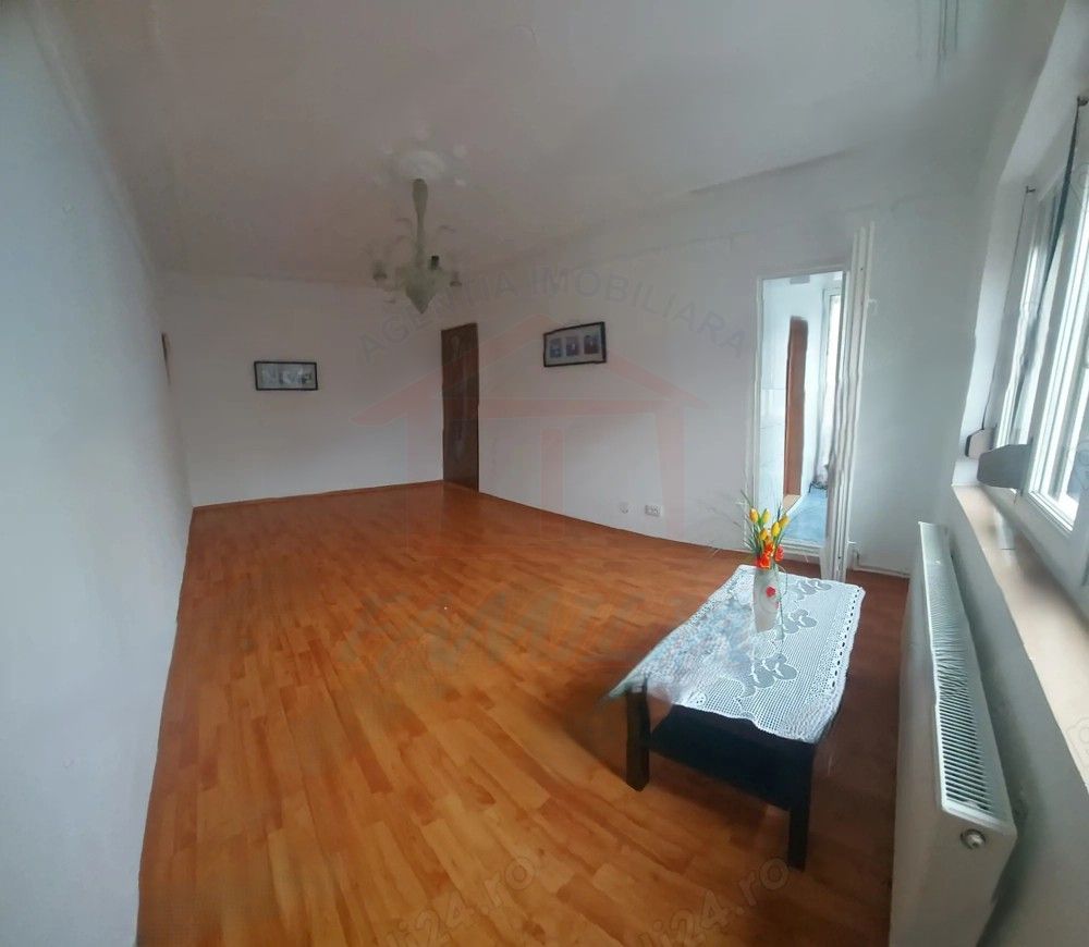 Apartament 3 camere decomandate – etaj 2 – Micro 21, Galați - Poză 3