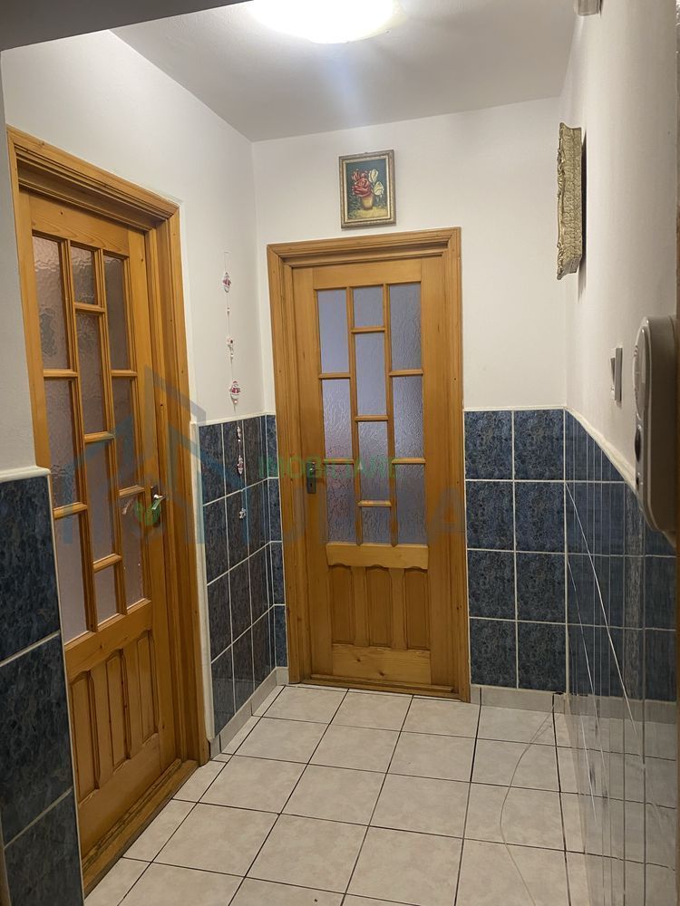 Apartament cu 2 camere în zona Dacia, Bicaz - Poză 1