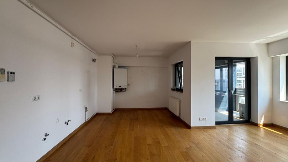 3 CAMERE| UPGROUND - Poză 3