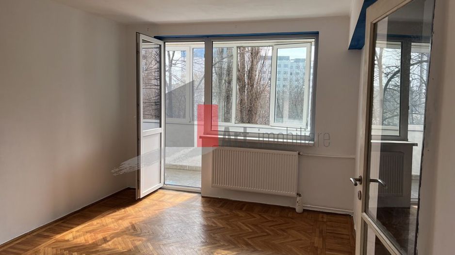 Apartament ultracentral 3 camere - Poză 2