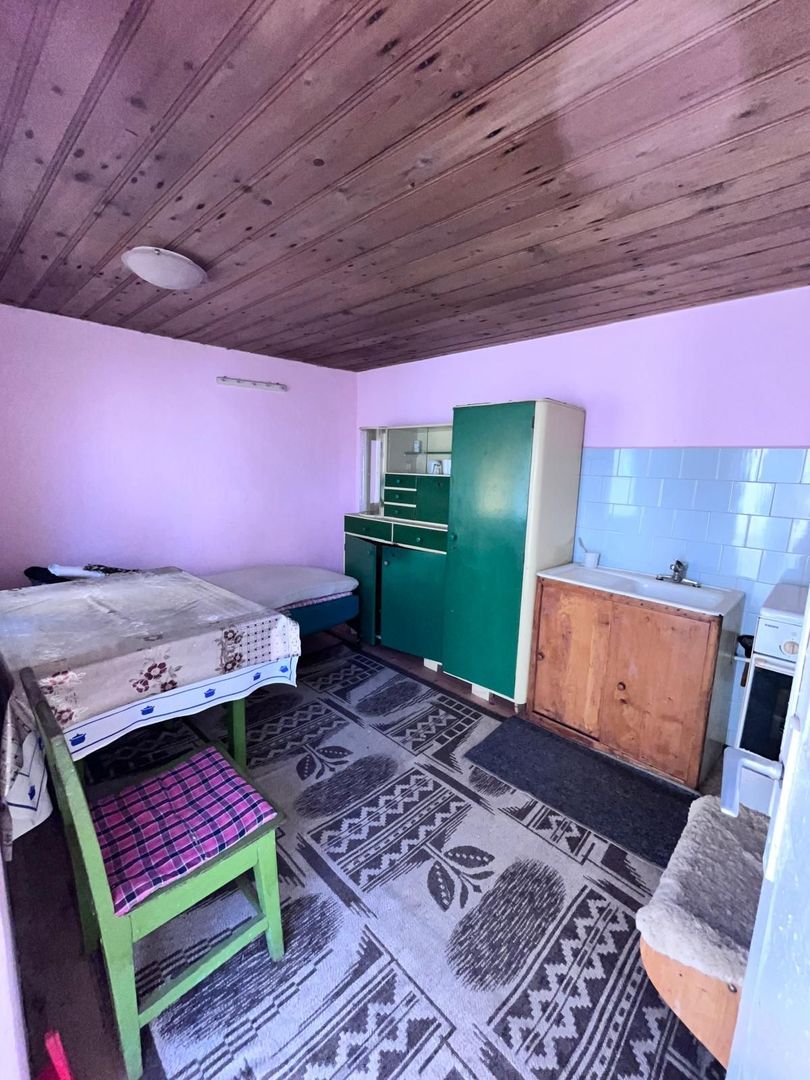 Casa de vanzare cu 3 camere, zona Schit - Poză 7