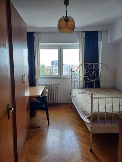 De Vanzare Apartament 3 Camere Romana - ASE sect 1 - Poză 4