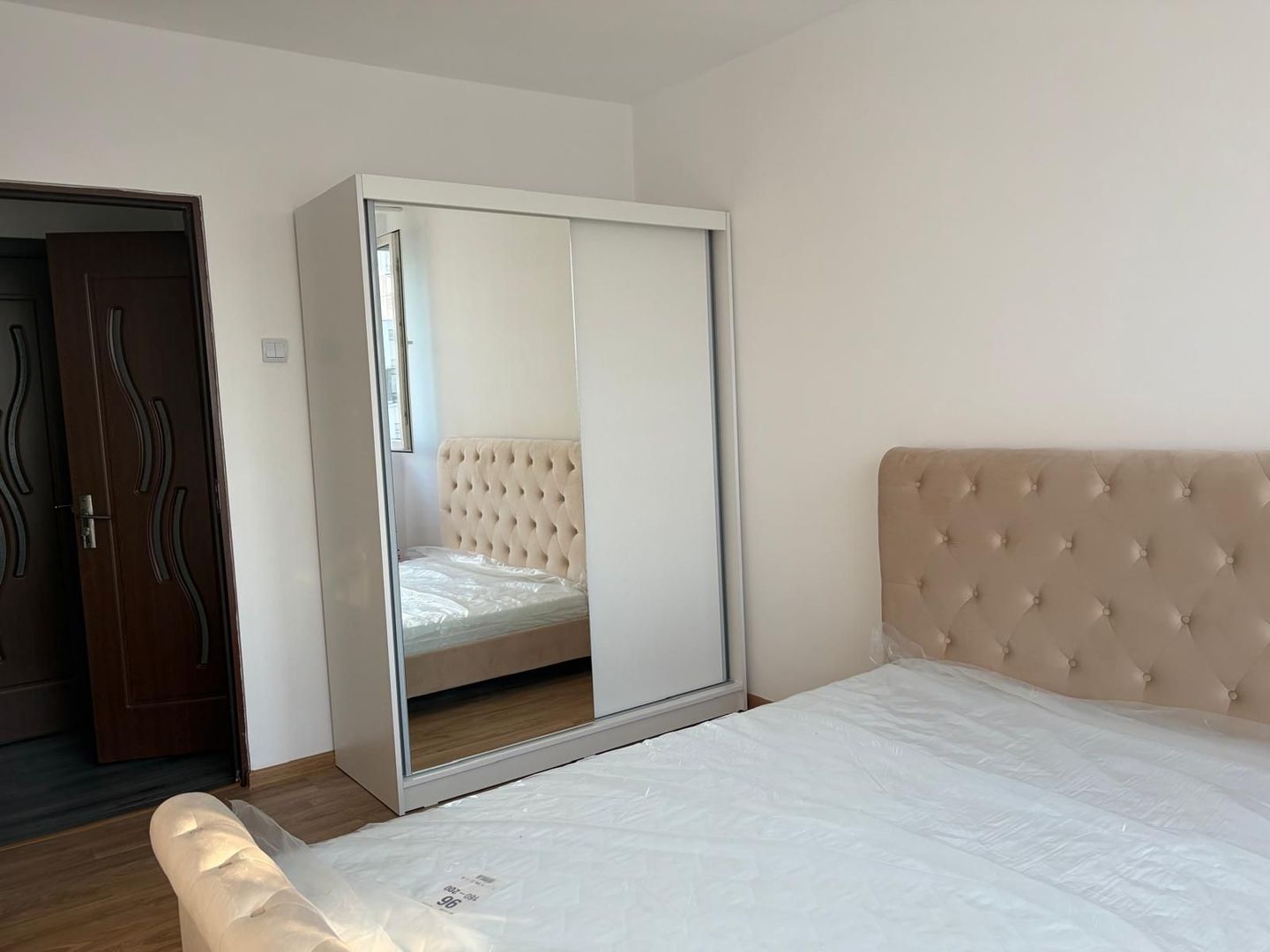 Apartament renovat cu doua camere, Bd. Obregia, 105.000€ - Poză 8
