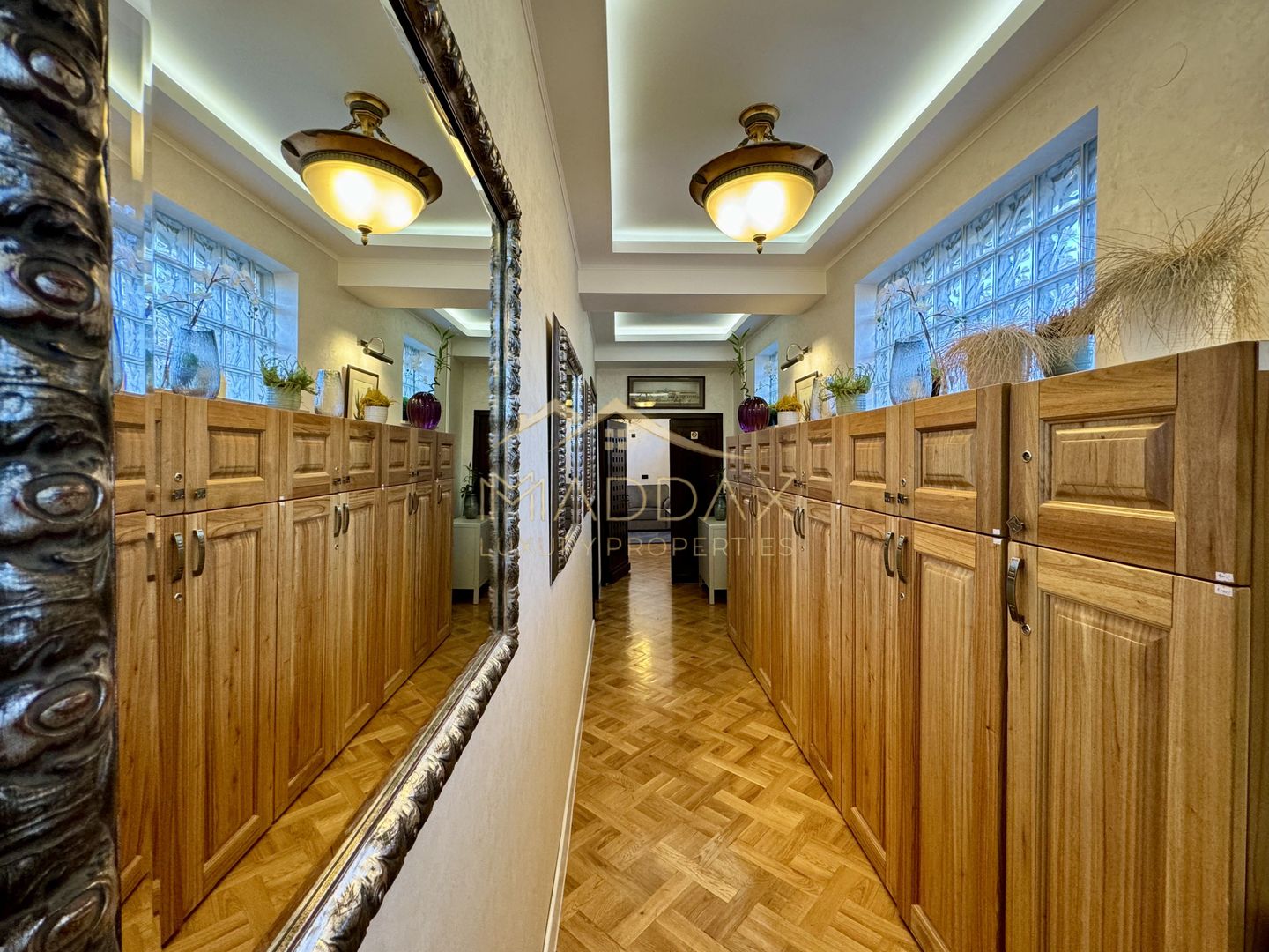 Apartament cu 4 camere / Posibilitate investitie / Arcul de Triumf - Poză 20