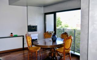 BRASADAS închiriază Ap 4 cam GARAJ Et 3,4/5 ROMANA. - Poză 2