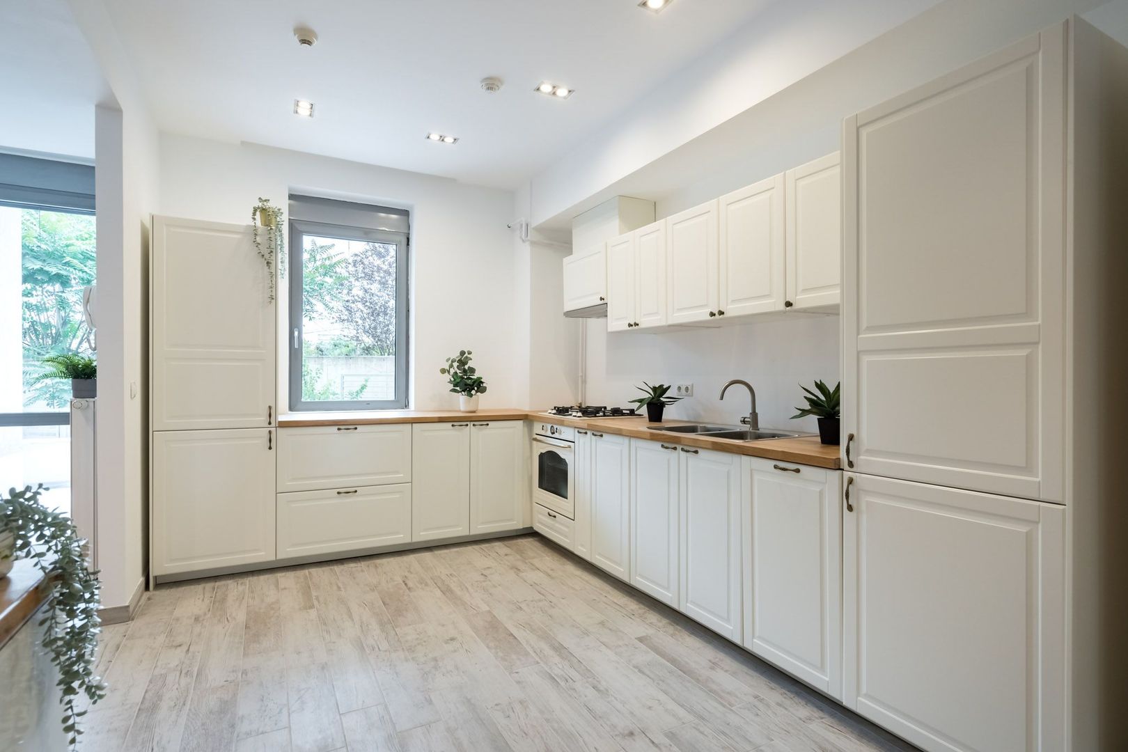 COMISION 0% - Vila superba 4 dormitoare 5 bai vedere lac -Baneasa complex inchis - Poză 5