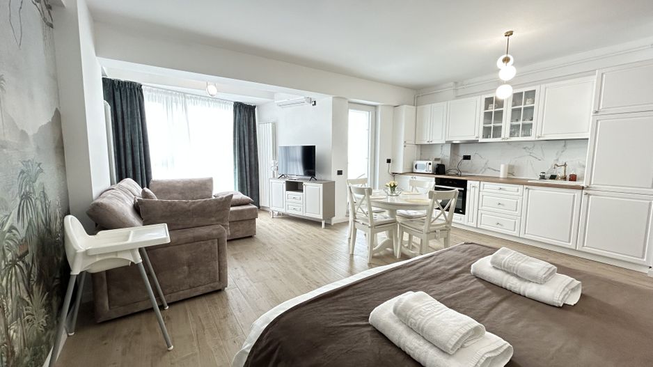 Studio cu vedere frontala la mare | Alezzi Infinity | loc parcare - Poză 10