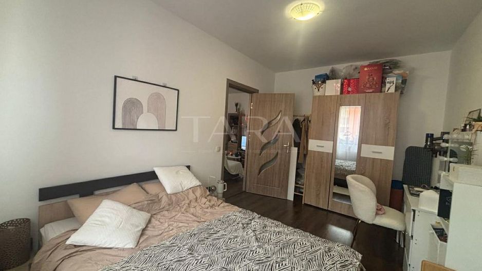 Apartament cu 3 camere, 57 mp, balcon și boxă – zona Panemar. - Poză 2