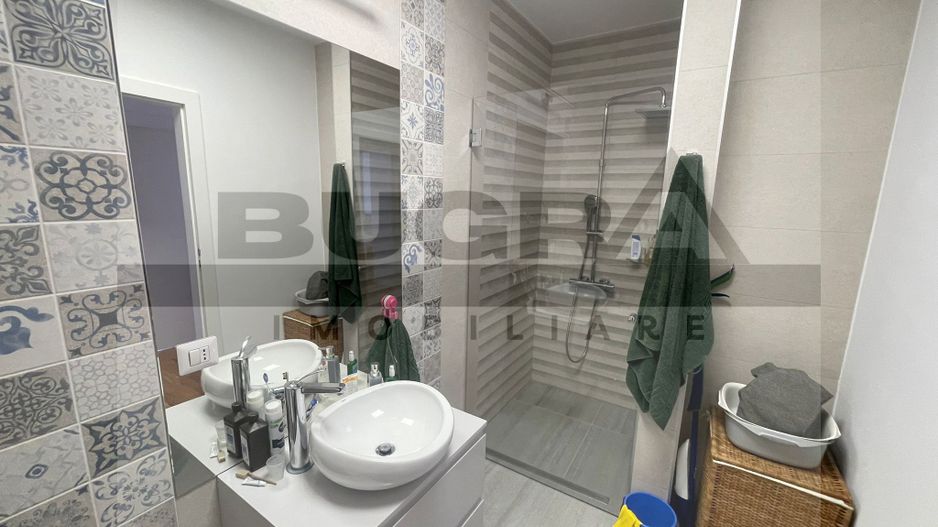 Apartament de 3 camere, modern, 80mp, parcare, zona Centrala - Poză 13