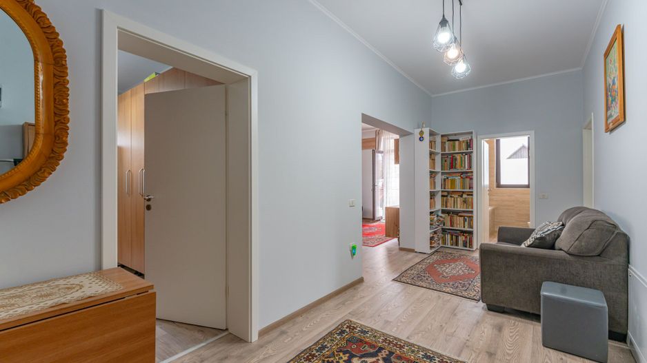 Apartament 3 camere spatios cu o terasa de 25 mp - Poză 18