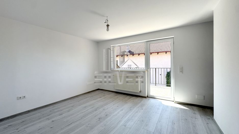 Casa intr-un imobil cu 4 unitati locative/80 mp/zona Somesului. - Poză 16