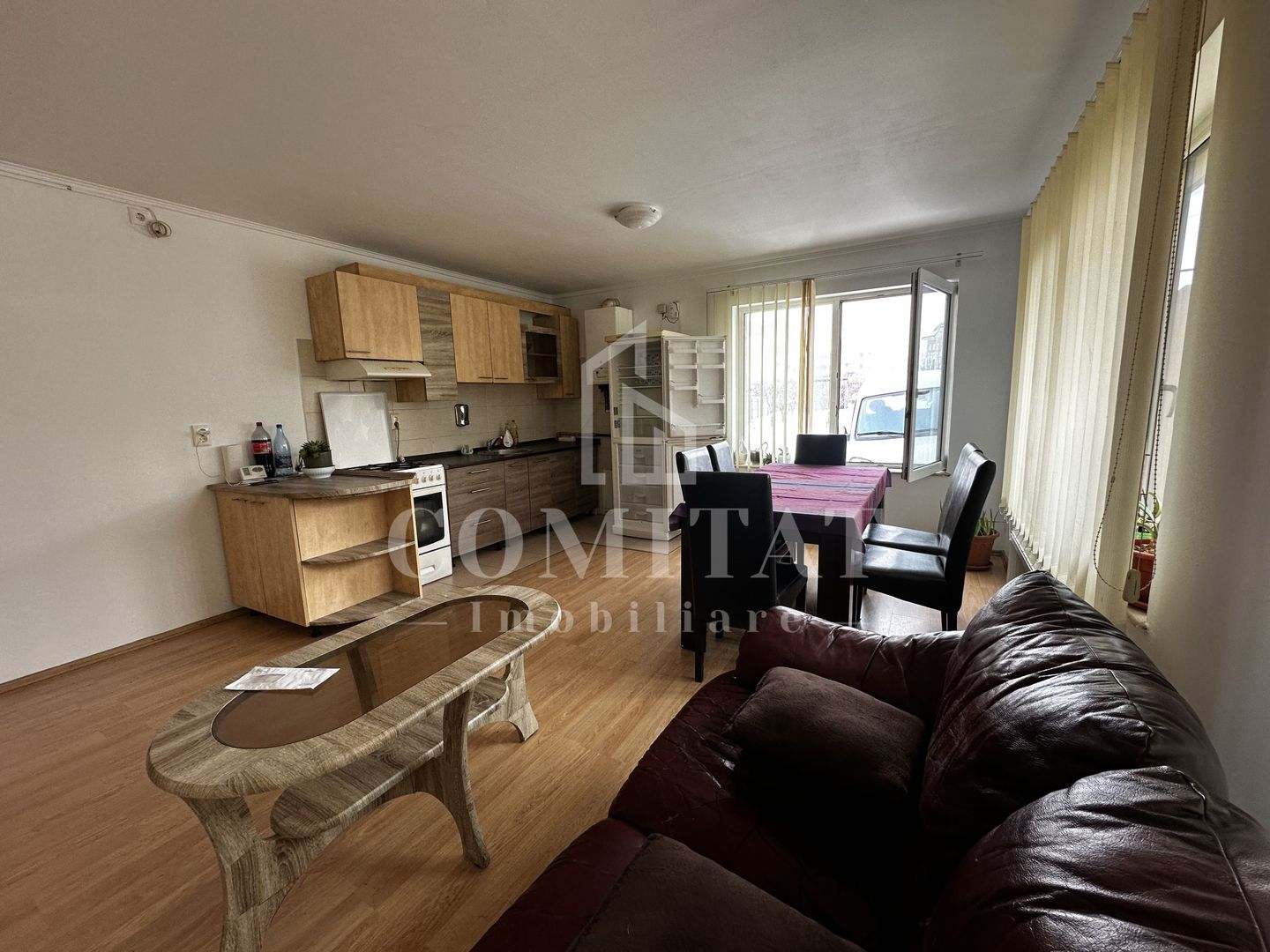 Apartament la vilă | 3 camere | Parcare | Buna Ziua - Poză 1