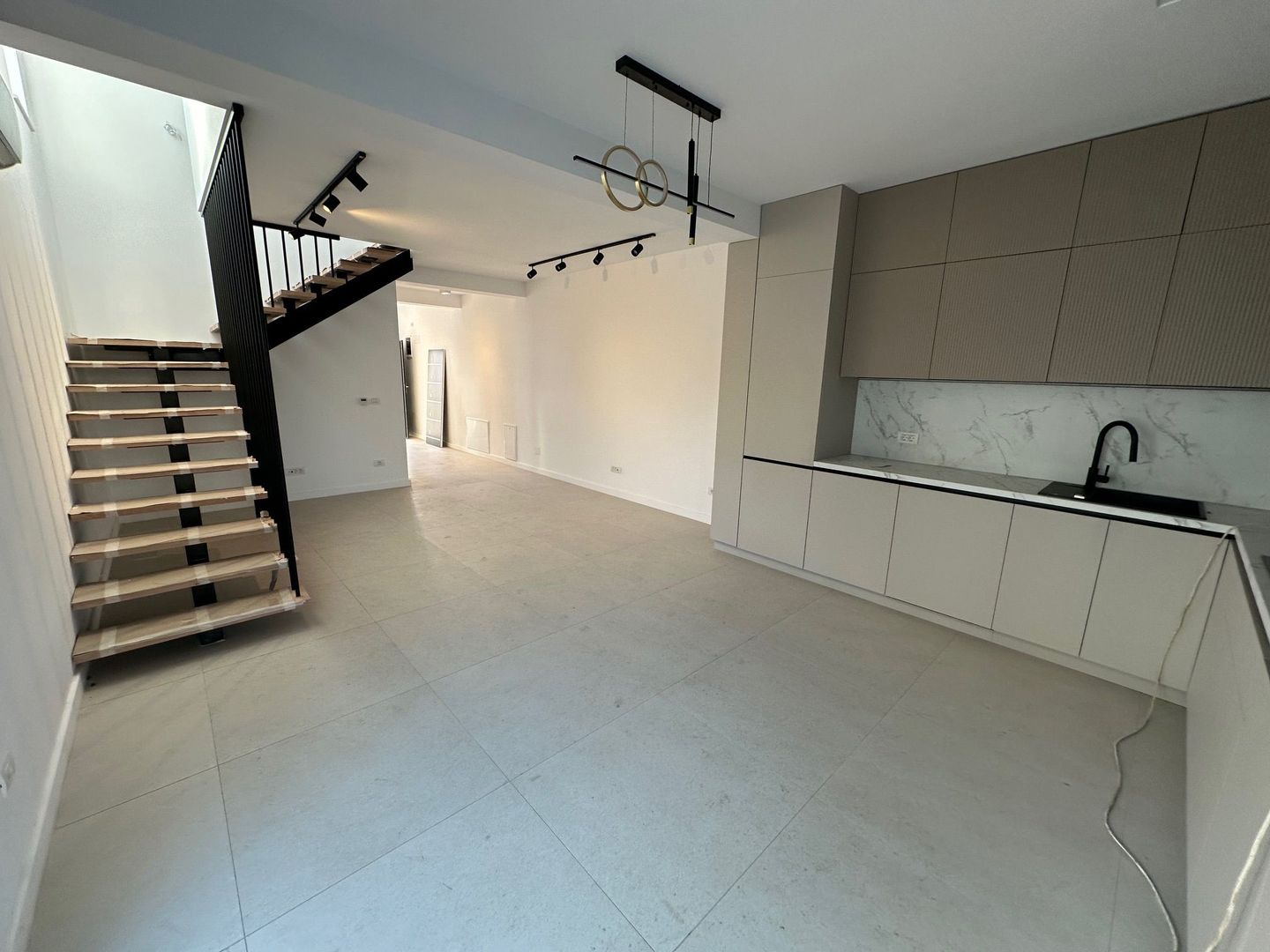 Duplex zona de N - Poză 6