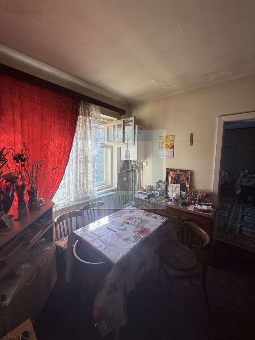 Casa 3 camere,singur in curte,360 mp teren - Halchiu/Brașov - Poză 23
