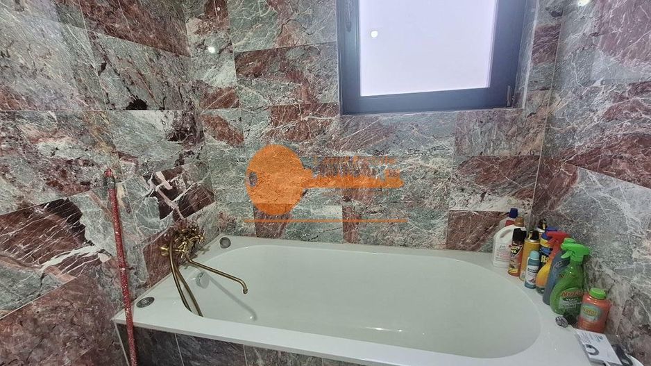 4 camere Aviatorilor-Primaverii ( garaj-boxa-Gradina ) - Poză 7