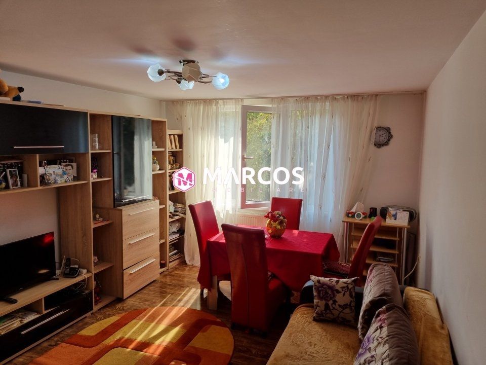 Apartament 2 camere decomandat, et.2, Central, ID 937 - Poză 4