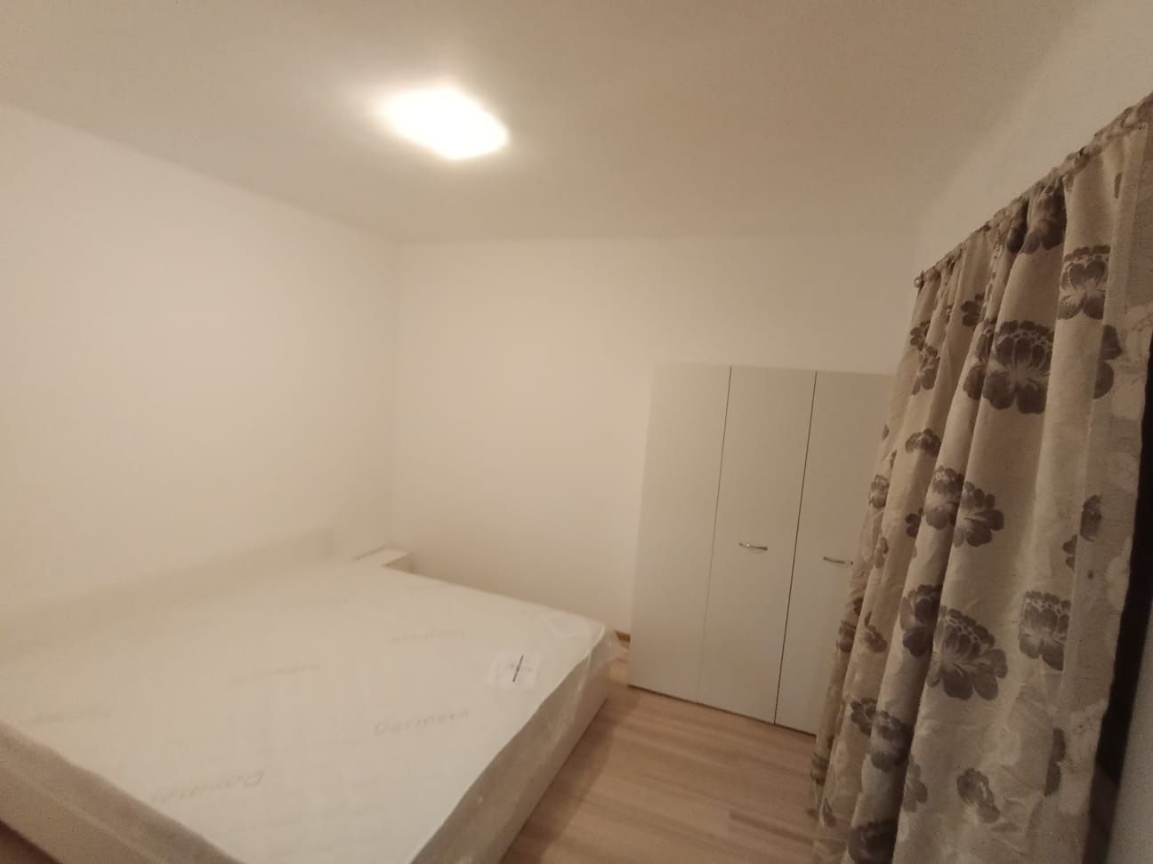 Apartament de închiriat - Poză 1