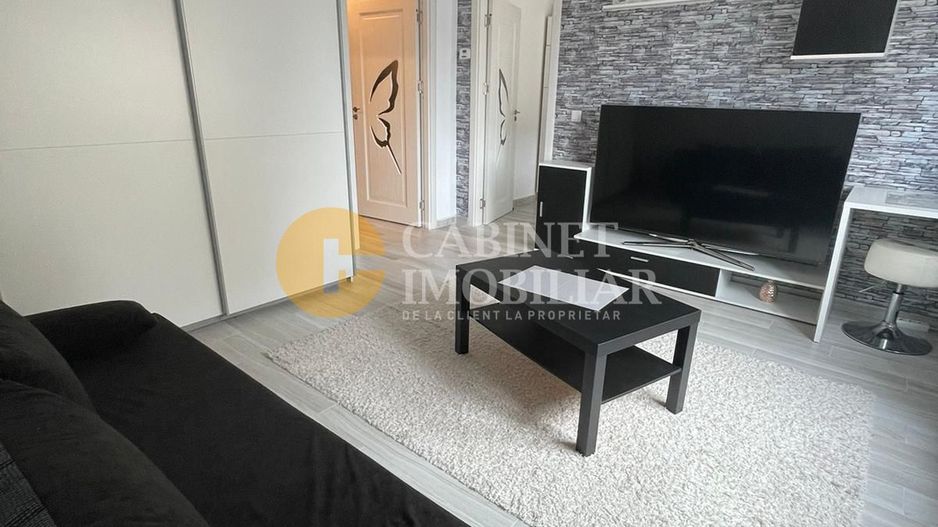 1 CAMERA - DECOMANDAT - 32 MP - ETAJ INTERMEDIAR - Poză 1