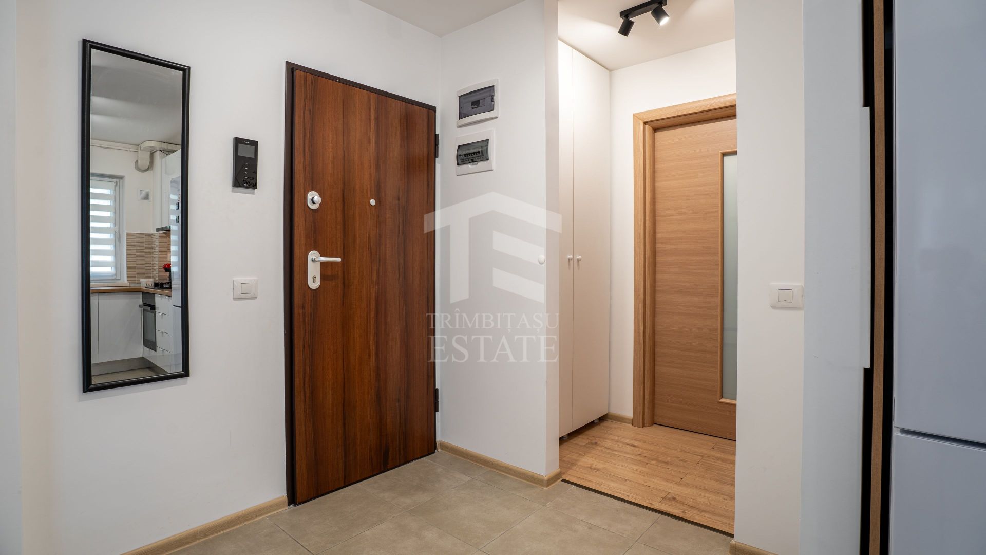 TRACTORUL- Top City | Apartament 2 camere | 53mp | Parcare + Boxa - Poză 5