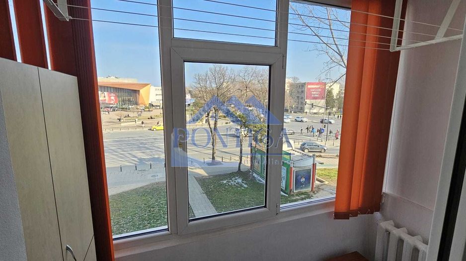 Inchiriez apartament City Mall, cu loc de parcare - Poză 7