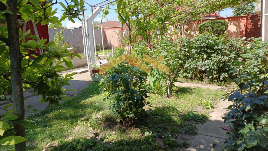 Casa de vanzare in Vladimirescu in zona primariei. - Poză 45