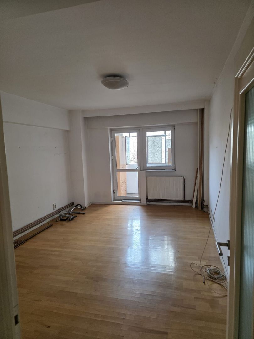 APARTAMENT LUMINOS CENTRALA PROPRIE ZONA TINERETULUI - Poză 1