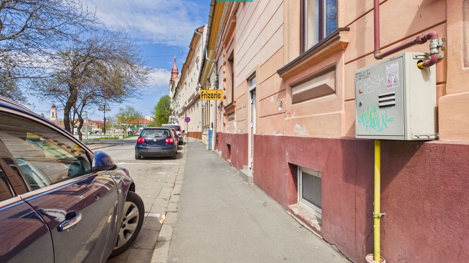 Spațiu comercial de închiriat Piața Catedralei - Poză 6