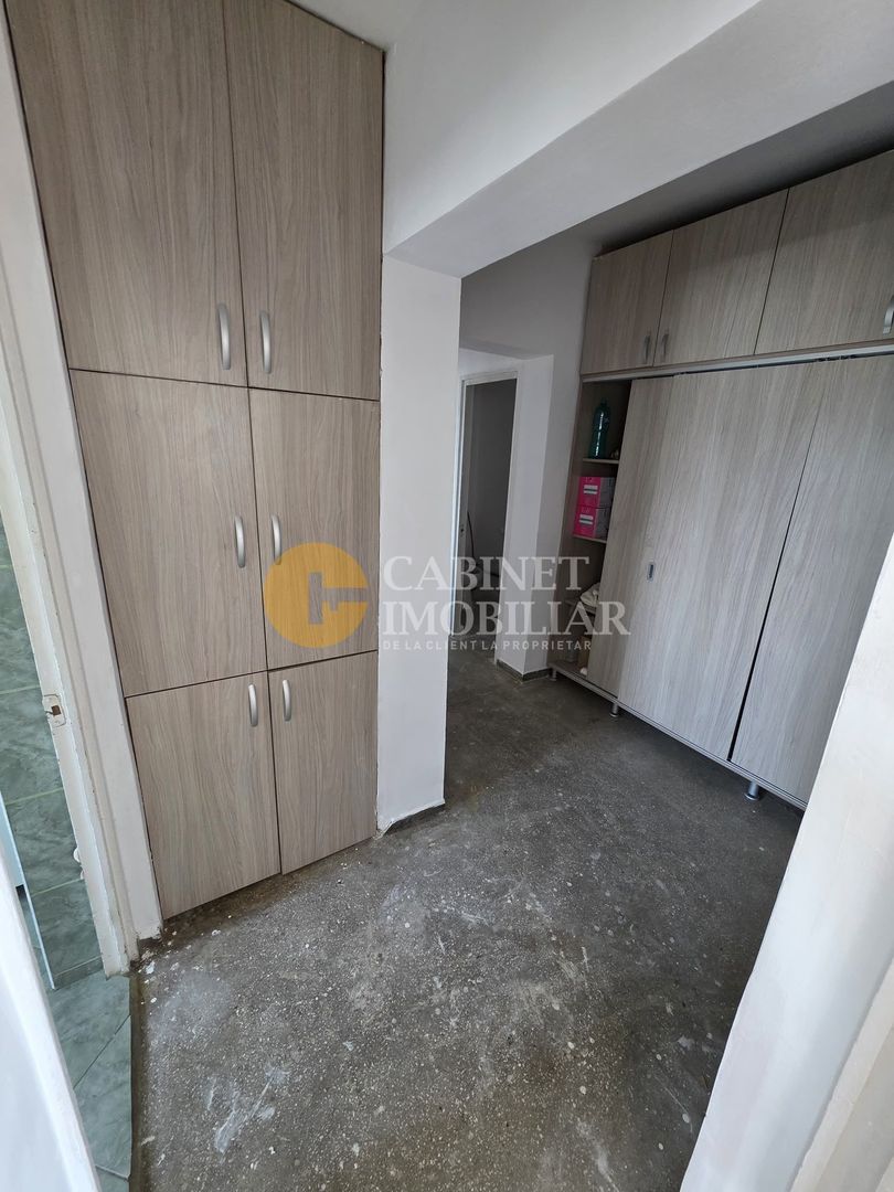 3 camere decomandat + 2 Bai - 70mp-  zona Dacia - Poză 8