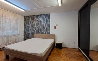 Apartament 3 camere, 72 mp + balcon, Etaj 1, Cartier Mănăștur!! - Poză 4