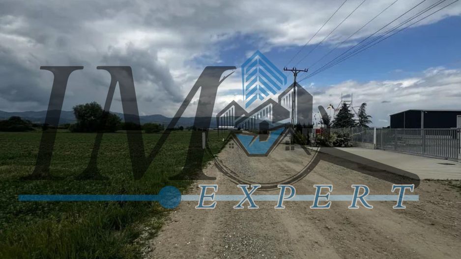 Teren de vânzare in Lancram cu toate utilitățile - Poză 3