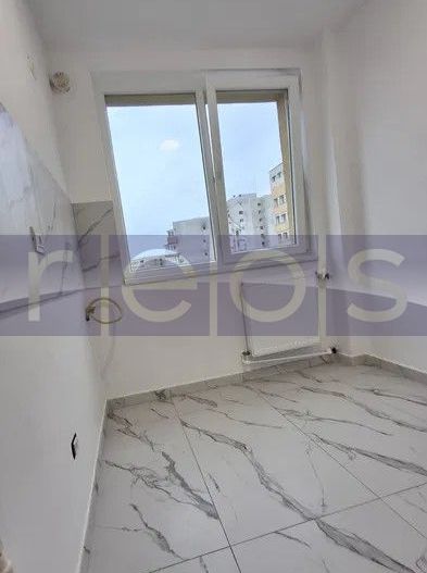 Vanzare apartament complet renovat | Teiul Doamnei - Poză 2