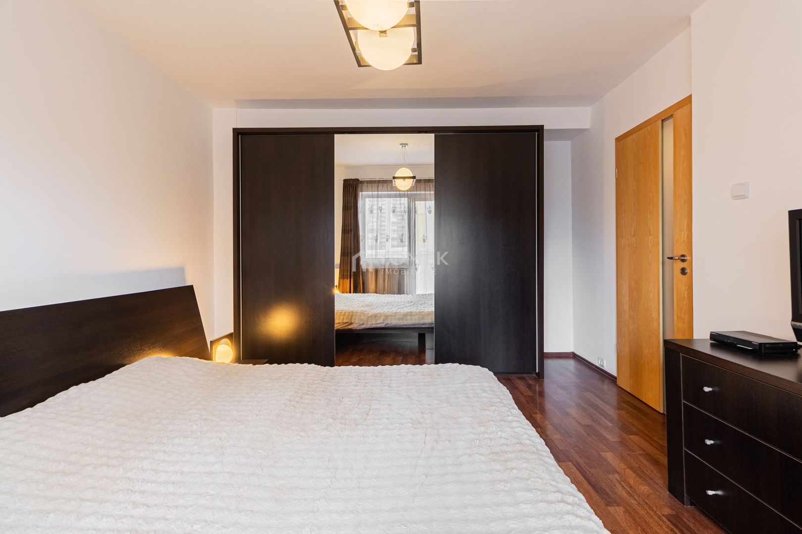 Apartament 4 camere suprafata mare zona Scriitorilor Brasov - Poză 11