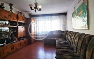 Apartament de vânzare cu 3 camere în zona Iosia , Oradea - Poză 2