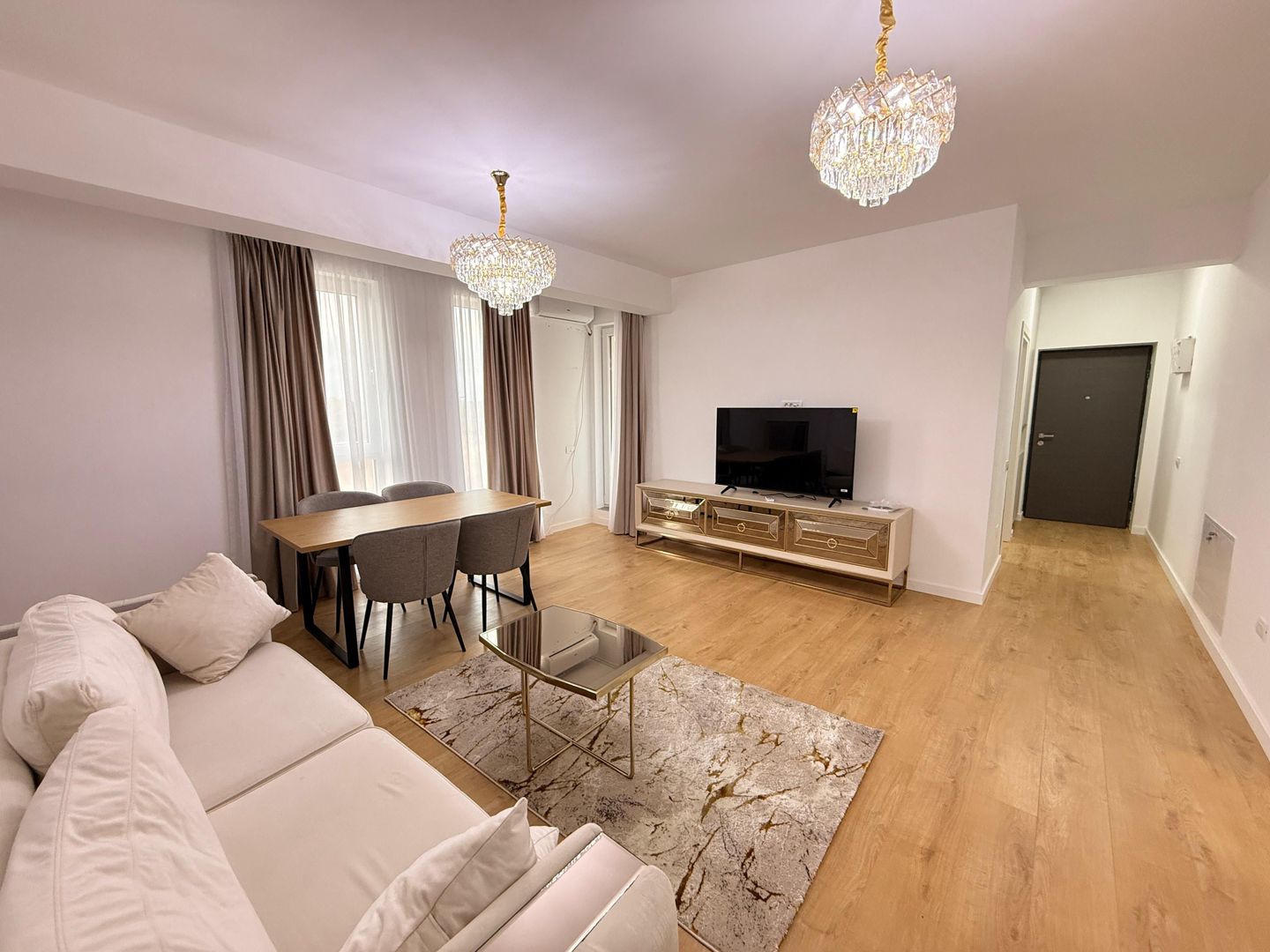 Apartament 2 camere cu 2 balcoane | Prima închiriere - Poză 1