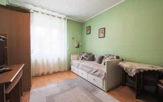 Casă spațioasă cu 4 dormitoare în Nădlac – gata de mutare! - Poză 5