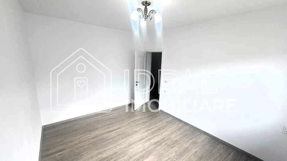 Casa Individuala pe un singur nivel cu 2200 mp de curte, in Săcel - Poză 5