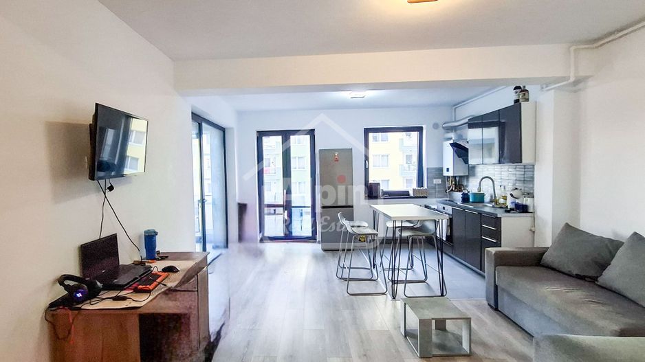 Apartament Suprafata Mare I Tractorul Coresi - Poză 23