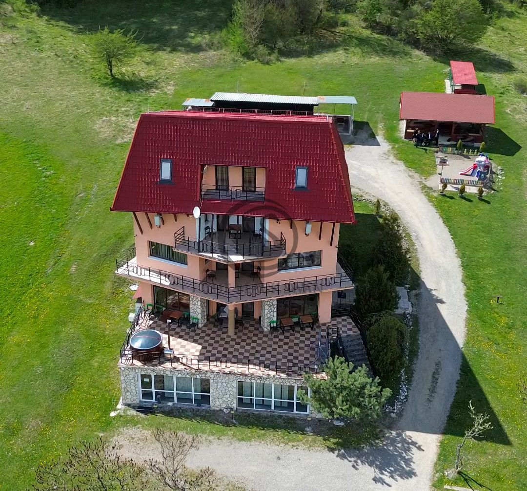 Pensiune la cheie de vanzare | 10 camere | Sacele, Brasov |Comision 0% - Poză 35