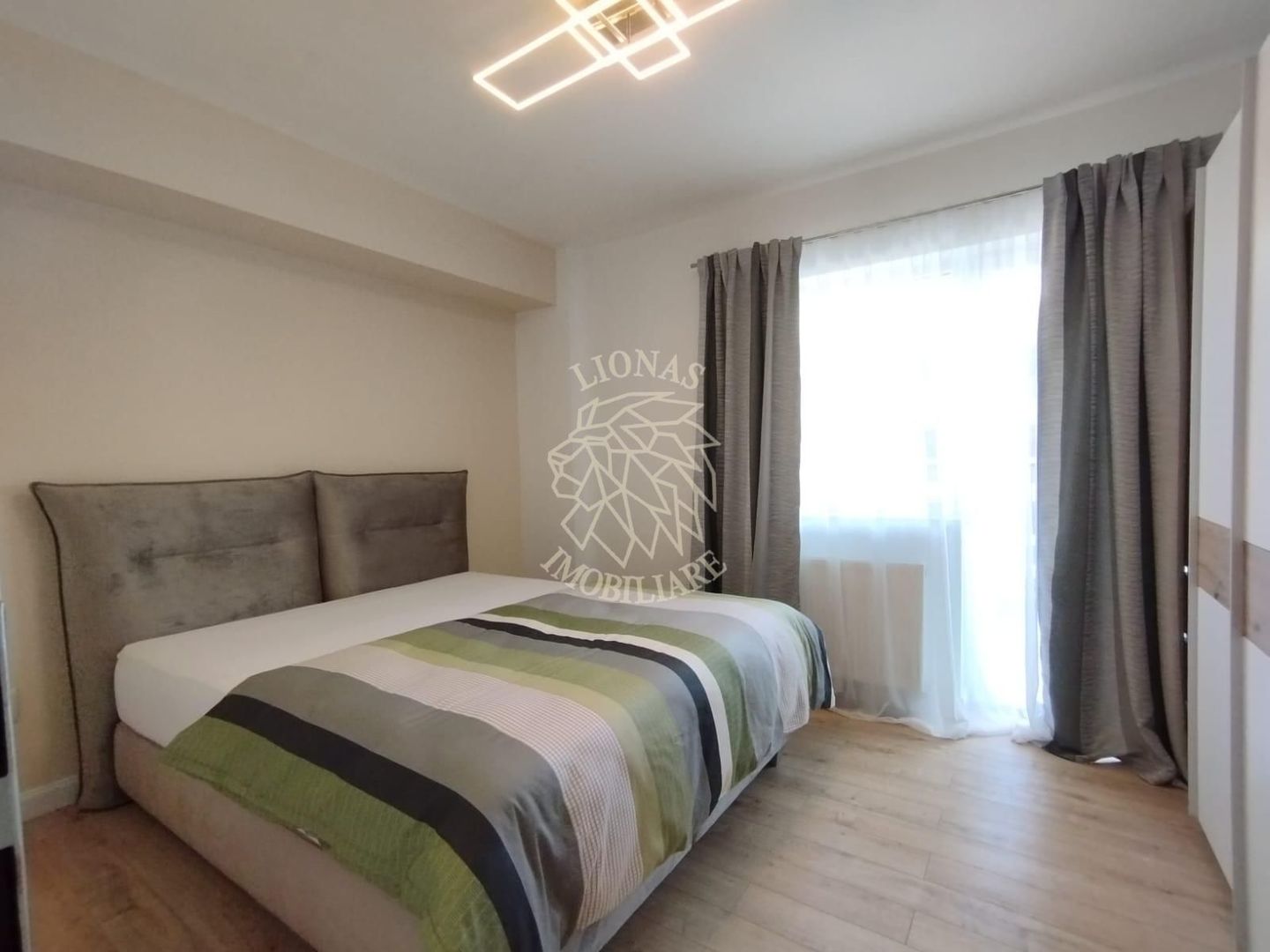 COMISION 0%! Apartamente mobilat si utilat 3 camere Zona Terra - Poză 2