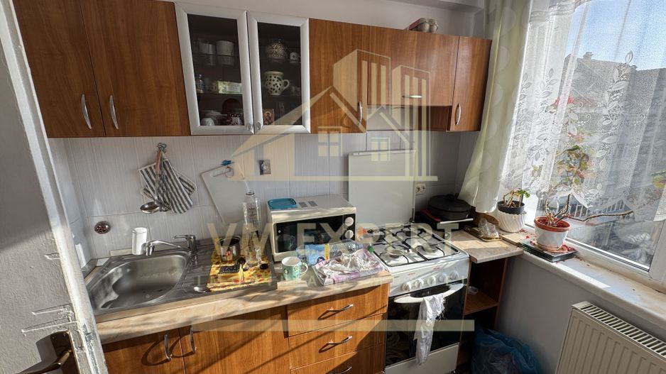 APARTAMENT 3 CAMERE ULTRACENTRAL, ETAJ 4, CAMPULUNG - Poză 9