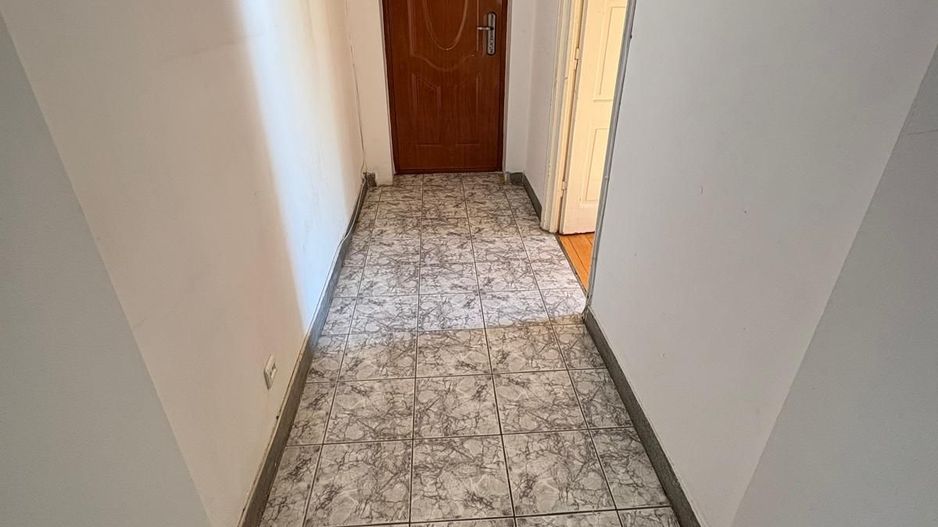 APARTAMENT DECOMANDAT | CENTRALA PROPRIE | FLORESACA COMPOZITORI - Poză 5