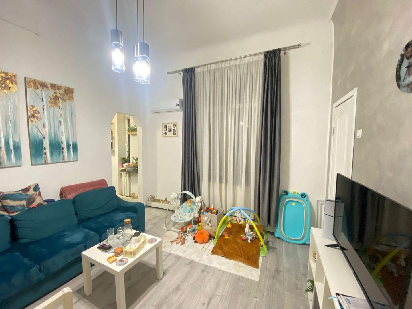 Apartament 2 CAMERE – Renovat Complet , Zona Calea Victoriei V9 - Poză 3
