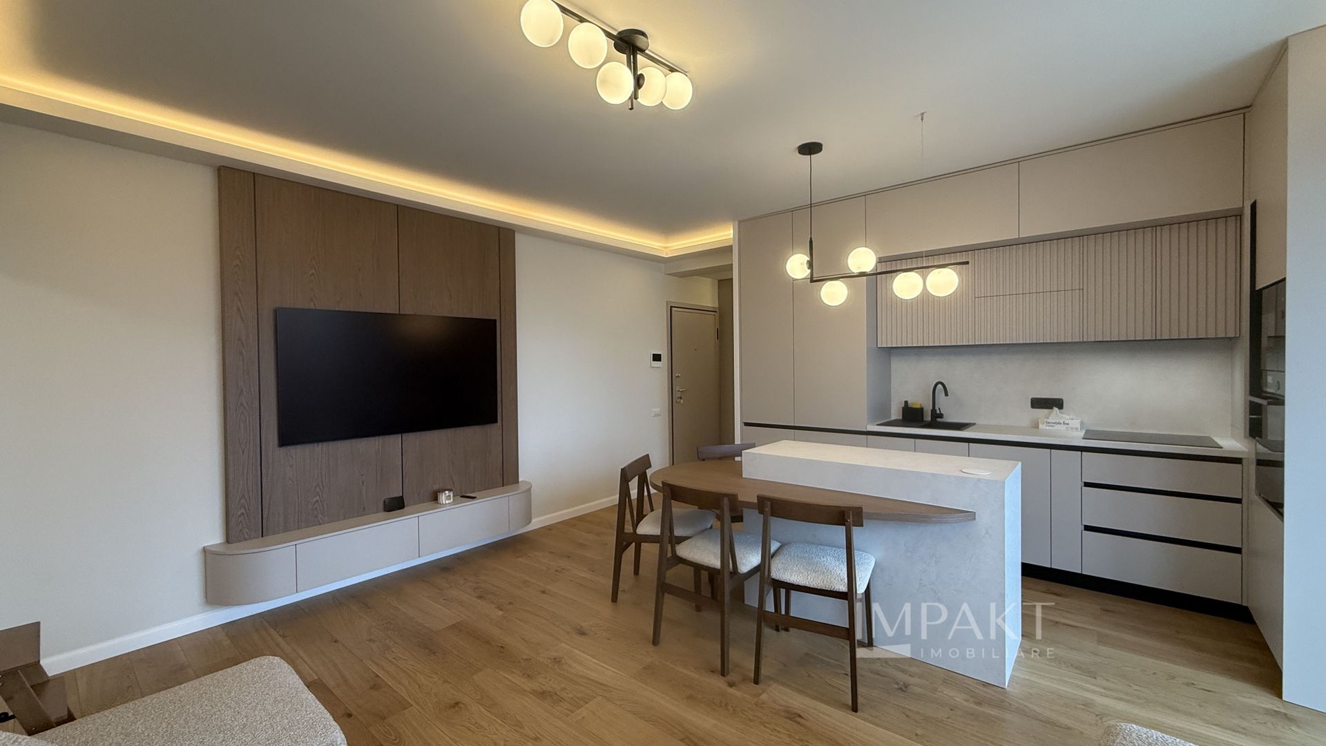 Apartament modern cu 3 camere prima inchiriere in Piata Cipariu - Poză 3