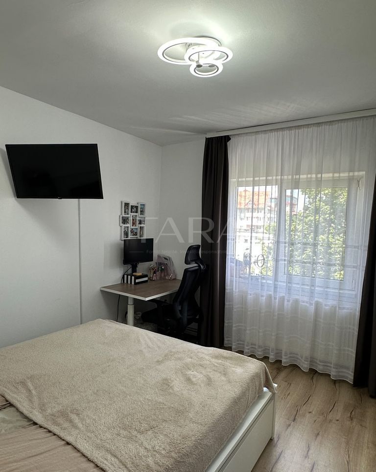 Apartament in zona Liceului de Informatică „Tiberiu Popoviciu” - Poză 4