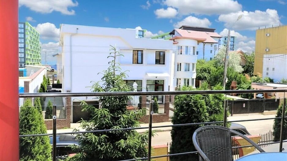 Mamaia Nord - Langa Mare, pensiune la cheie, 11 camere, 9 bai! - Poză 90